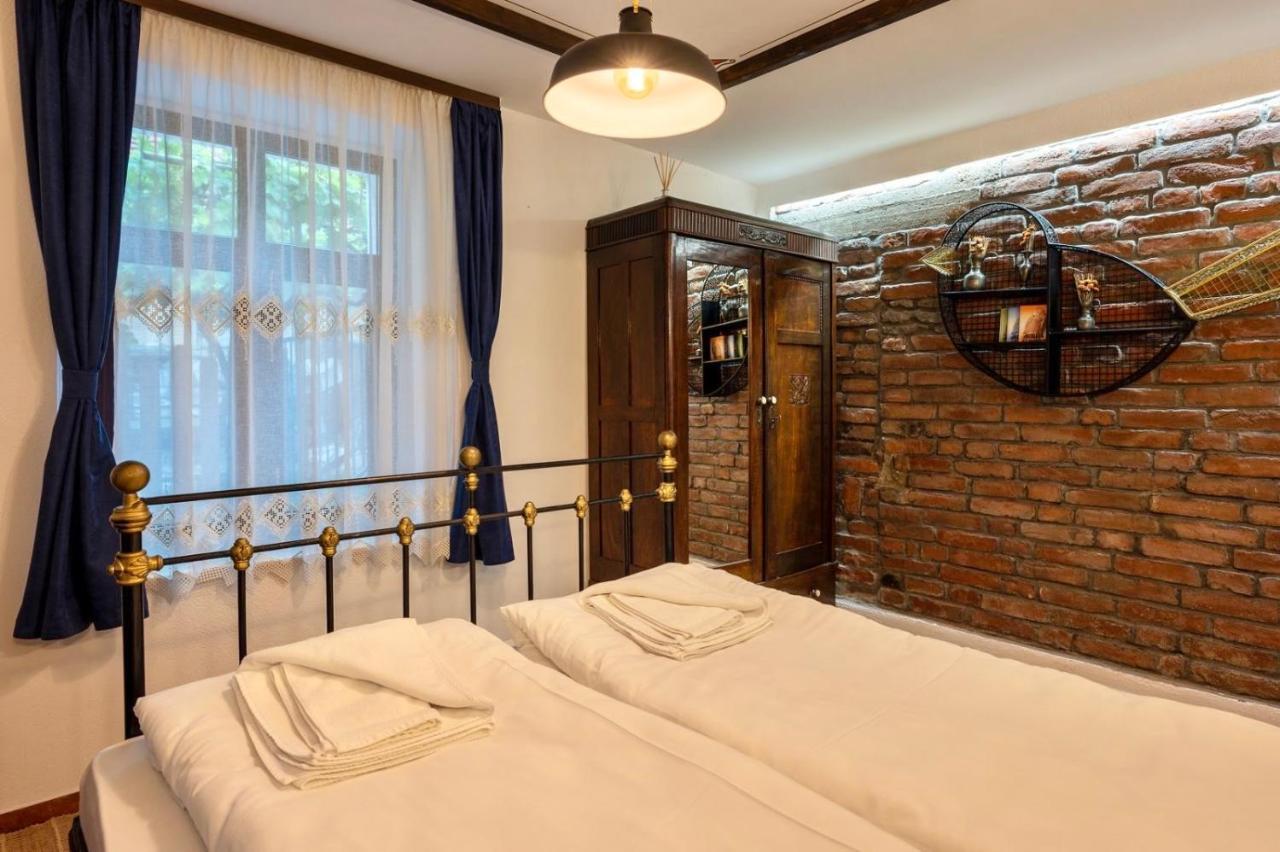 The House With The Bell/Къщата С Камбанката Veliko Tarnovo Buitenkant foto